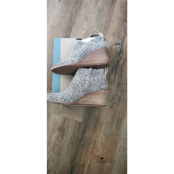 Woman's Boots TOMS Marta Wedge Bootie Women’s 5 Cheetah Print - Picture 3 of 6